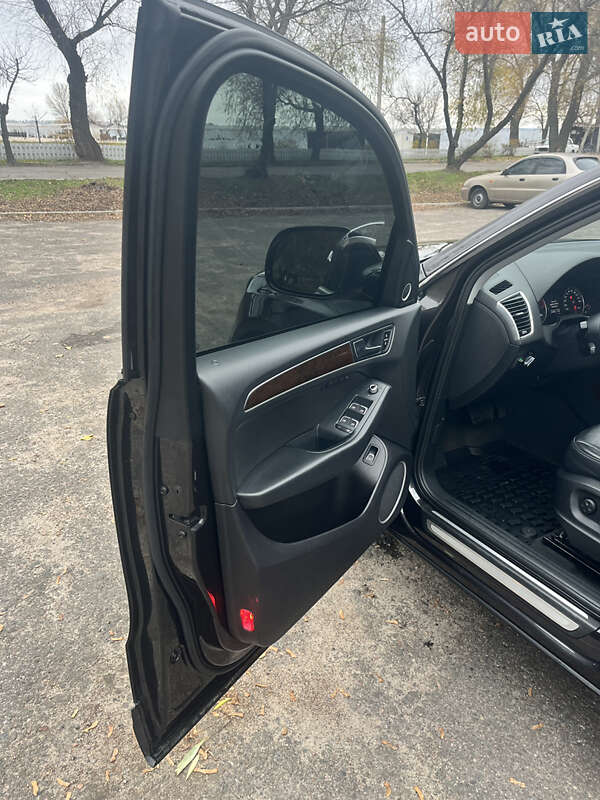 Позашляховик / Кросовер Audi Q5 2015 в Черкасах