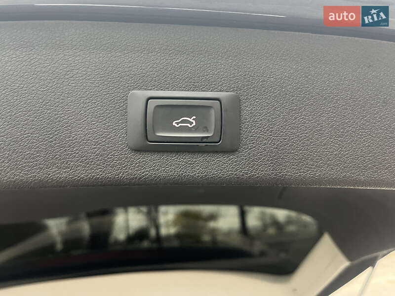 Позашляховик / Кросовер Audi Q5 2015 в Черкасах