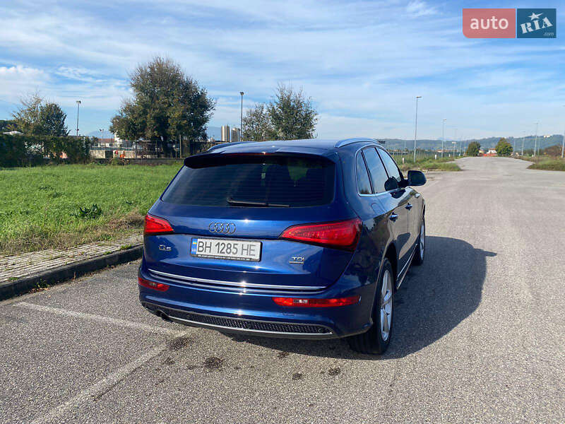 Позашляховик / Кросовер Audi Q5 2015 в Одесі