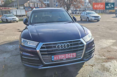 Внедорожник / Кроссовер Audi Q5 2018 в Луцке