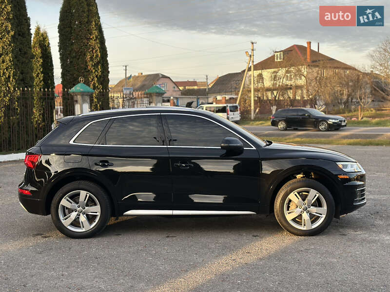 Позашляховик / Кросовер Audi Q5 2018 в Дубні фото 7 Позашляховик / Кросовер Audi Q5 2018 в Дубні
