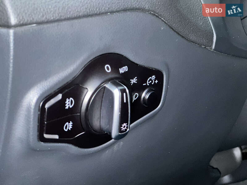 Внедорожник / Кроссовер Audi Q5 2015 в Львове