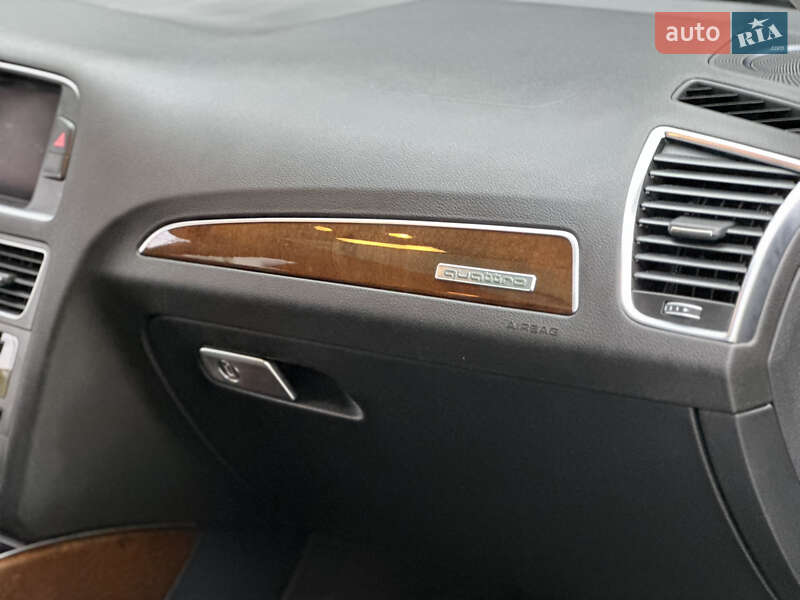 Внедорожник / Кроссовер Audi Q5 2015 в Львове