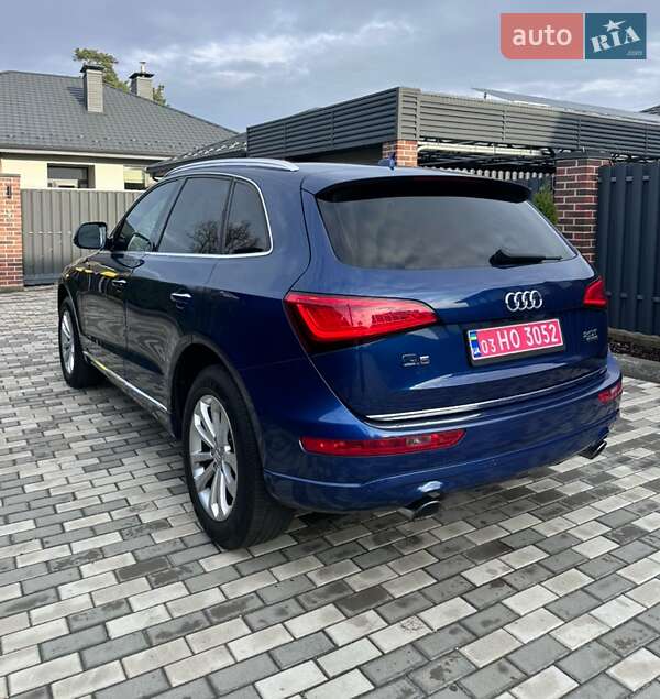 Позашляховик / Кросовер Audi Q5 2015 в Києві