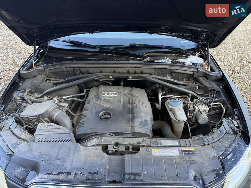 Позашляховик / Кросовер Audi Q5 2015 в Стрию