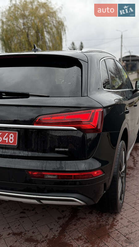 Позашляховик / Кросовер Audi Q5 2020 в Рівному