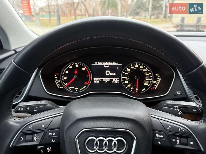 Позашляховик / Кросовер Audi Q5 2018 в Лубнах