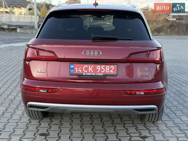 Позашляховик / Кросовер Audi Q5 2017 в Львові