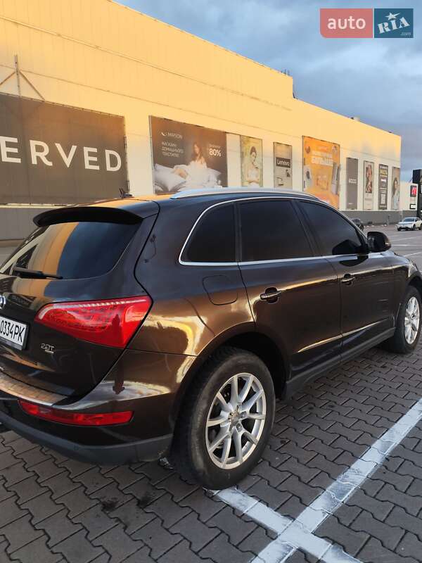 Позашляховик / Кросовер Audi Q5 2011 в Києві