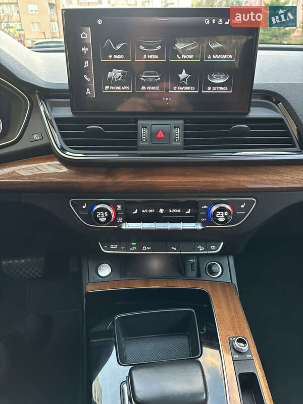 Позашляховик / Кросовер Audi Q5 2021 в Львові фото 22 Позашляховик / Кросовер Audi Q5 2021 в Львові