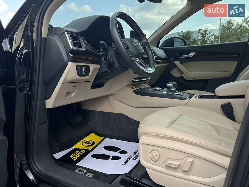 Позашляховик / Кросовер Audi Q5 2017 в Івано-Франківську