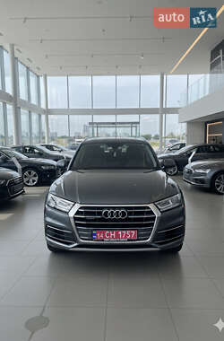 Внедорожник / Кроссовер Audi Q5 2018 в Пустомытах