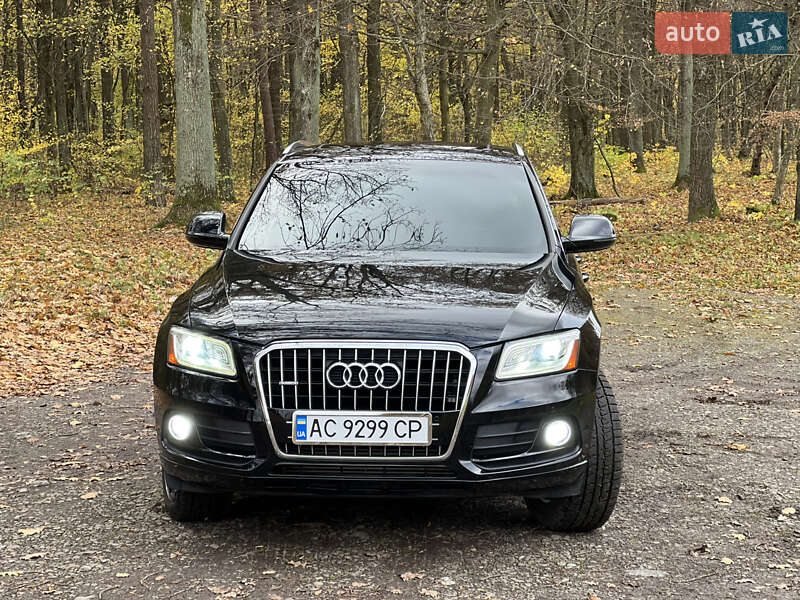 Позашляховик / Кросовер Audi Q5 2015 в Луцьку