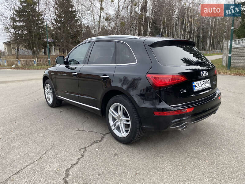 Позашляховик / Кросовер Audi Q5 2016 в Києві