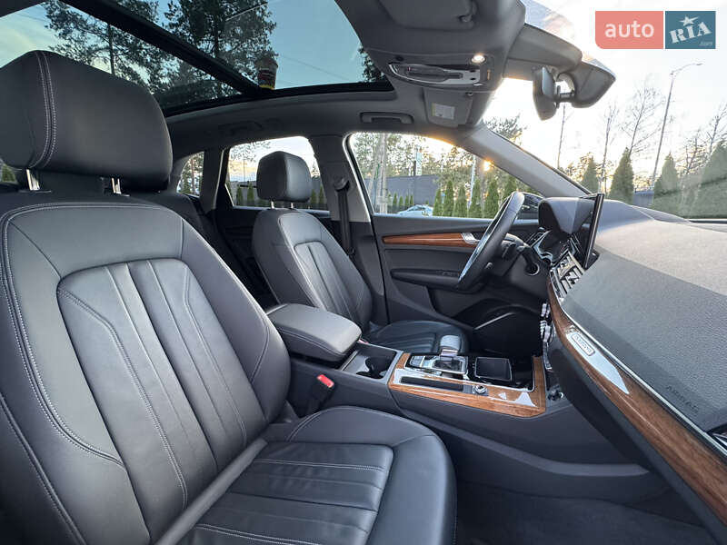 Внедорожник / Кроссовер Audi Q5 2023 в Киеве