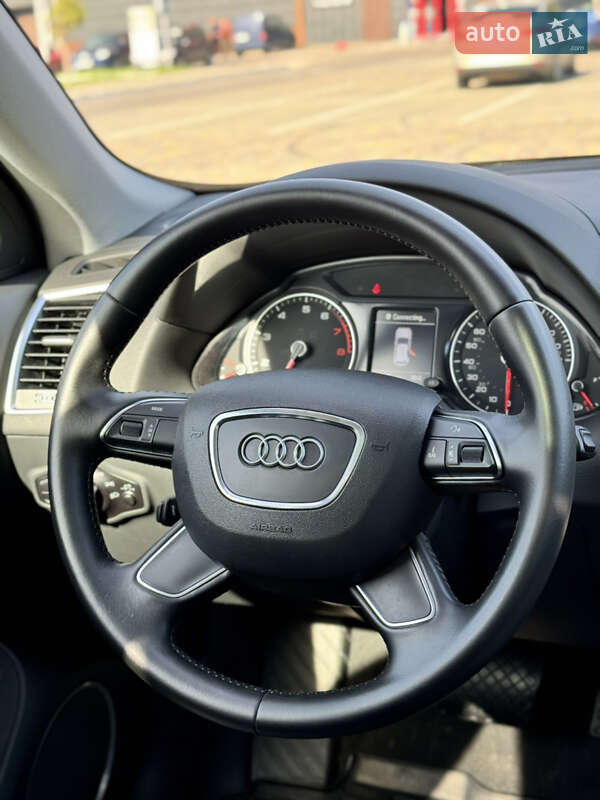 Позашляховик / Кросовер Audi Q5 2015 в Луцьку фото 19 Позашляховик / Кросовер Audi Q5 2015 в Луцьку