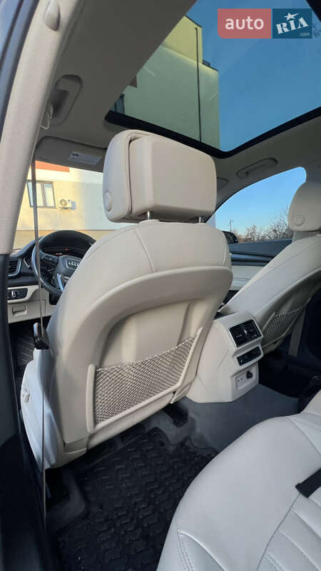 Позашляховик / Кросовер Audi Q5 2019 в Львові