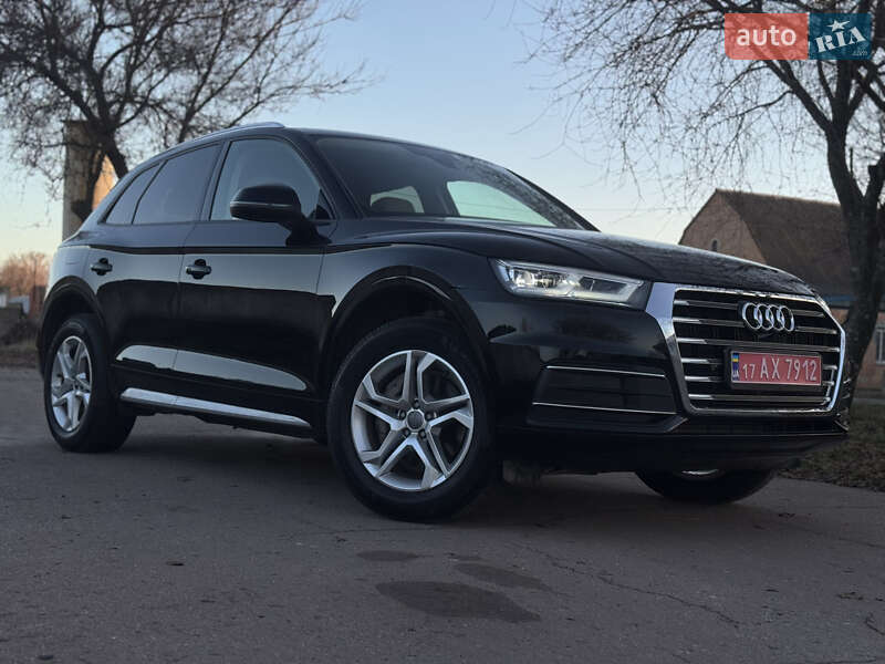 Позашляховик / Кросовер Audi Q5 2018 в Лубнах фото 17 Позашляховик / Кросовер Audi Q5 2018 в Лубнах