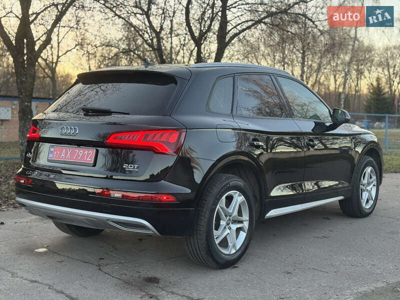 Позашляховик / Кросовер Audi Q5 2018 в Лубнах фото 46 Позашляховик / Кросовер Audi Q5 2018 в Лубнах