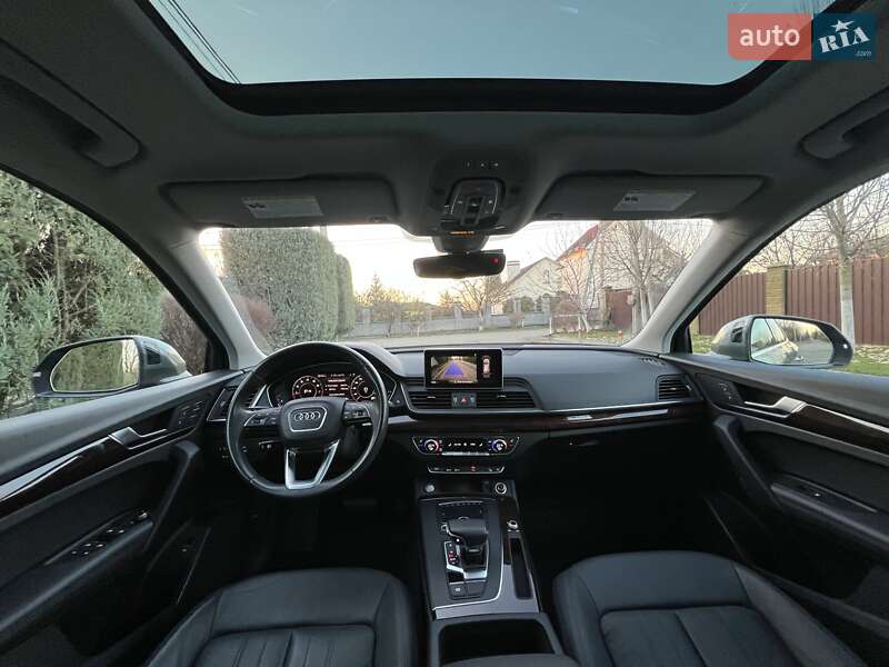 Позашляховик / Кросовер Audi Q5 2020 в Києві фото 24 Позашляховик / Кросовер Audi Q5 2020 в Києві