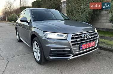 Позашляховик / Кросовер Audi Q5 2020 в Києві