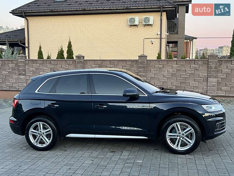 Позашляховик / Кросовер Audi Q5 2018 в Рівному фото 7 Позашляховик / Кросовер Audi Q5 2018 в Рівному