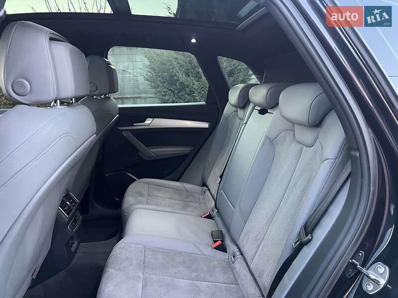 Позашляховик / Кросовер Audi Q5 2018 в Рівному фото 40 Позашляховик / Кросовер Audi Q5 2018 в Рівному