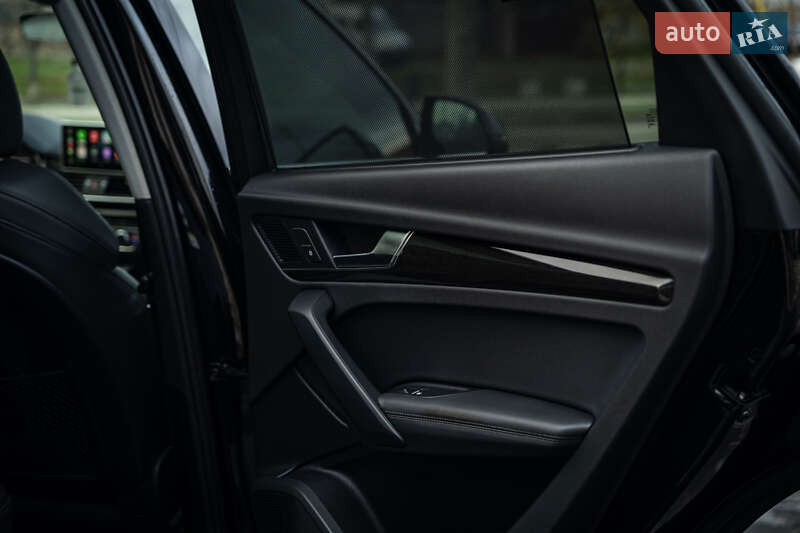 Внедорожник / Кроссовер Audi Q5 2018 в Черновцах