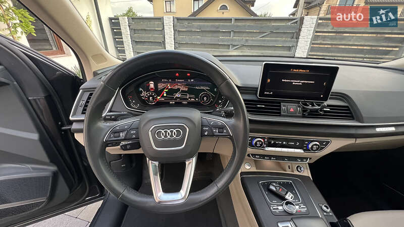 Позашляховик / Кросовер Audi Q5 2019 в Львові