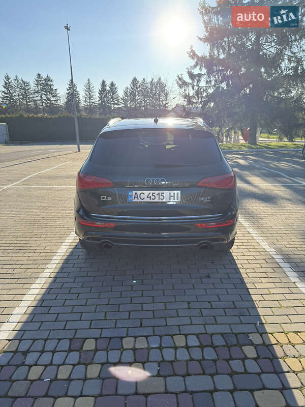 Позашляховик / Кросовер Audi Q5 2014 в Луцьку