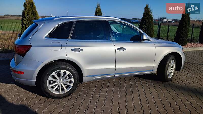 Внедорожник / Кроссовер Audi Q5 2016 в Житомире