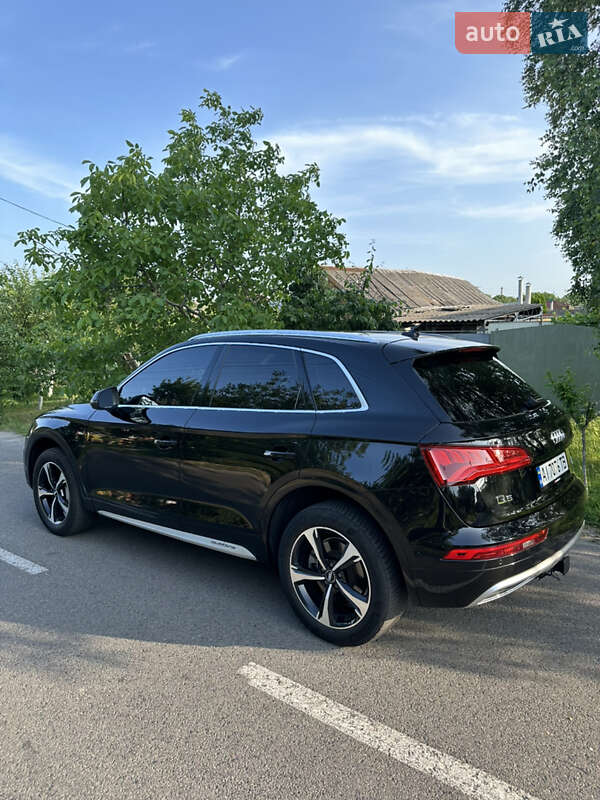 Внедорожник / Кроссовер Audi Q5 2017 в Черкассах