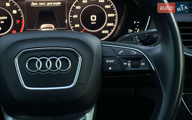 Внедорожник / Кроссовер Audi Q5 2017 в Львове