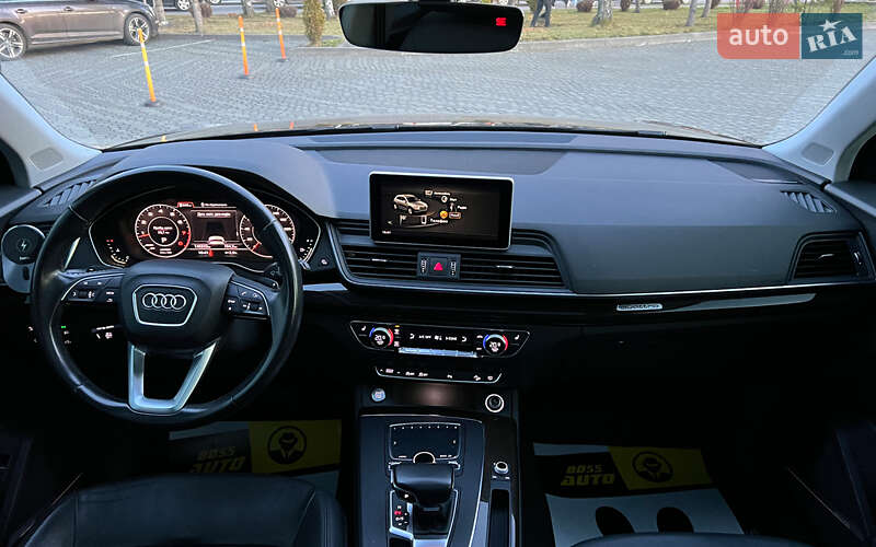 Внедорожник / Кроссовер Audi Q5 2017 в Львове