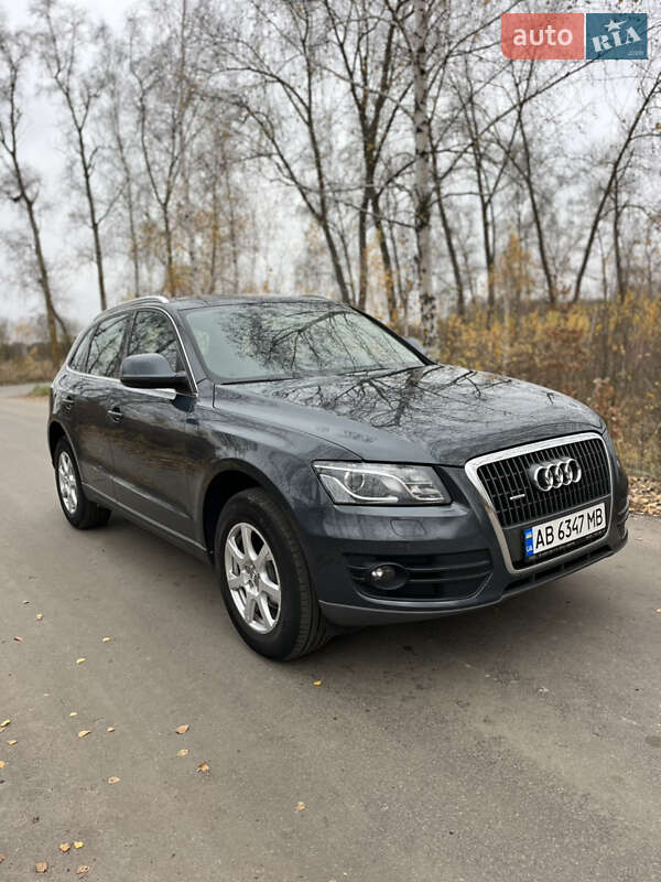 Позашляховик / Кросовер Audi Q5 2010 в Вінниці