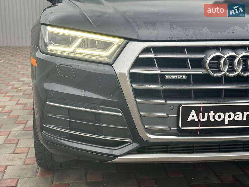Позашляховик / Кросовер Audi Q5 2017 в Запоріжжі