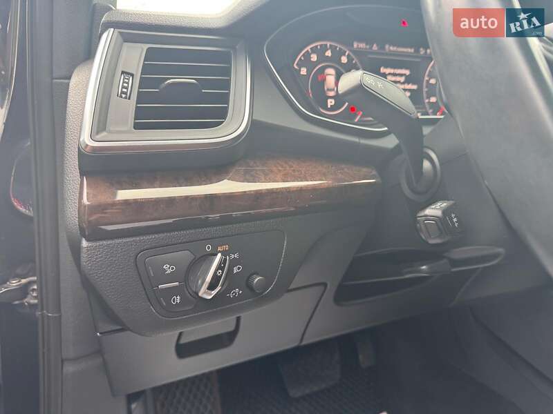 Позашляховик / Кросовер Audi Q5 2017 в Запоріжжі