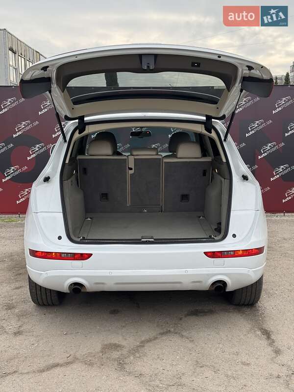 Внедорожник / Кроссовер Audi Q5 2011 в Сумах