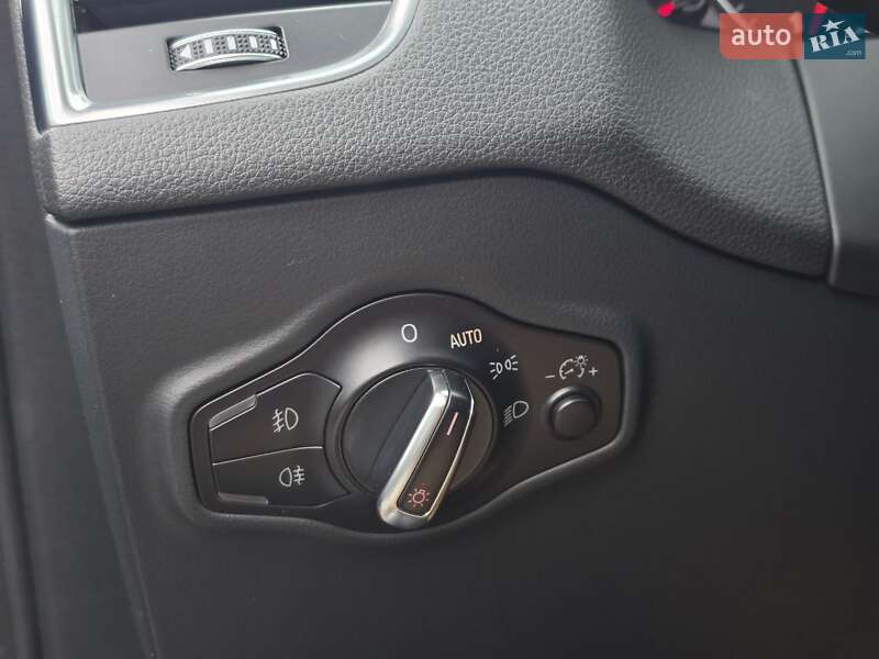 Позашляховик / Кросовер Audi Q5 2015 в Тернополі фото 43 Позашляховик / Кросовер Audi Q5 2015 в Тернополі