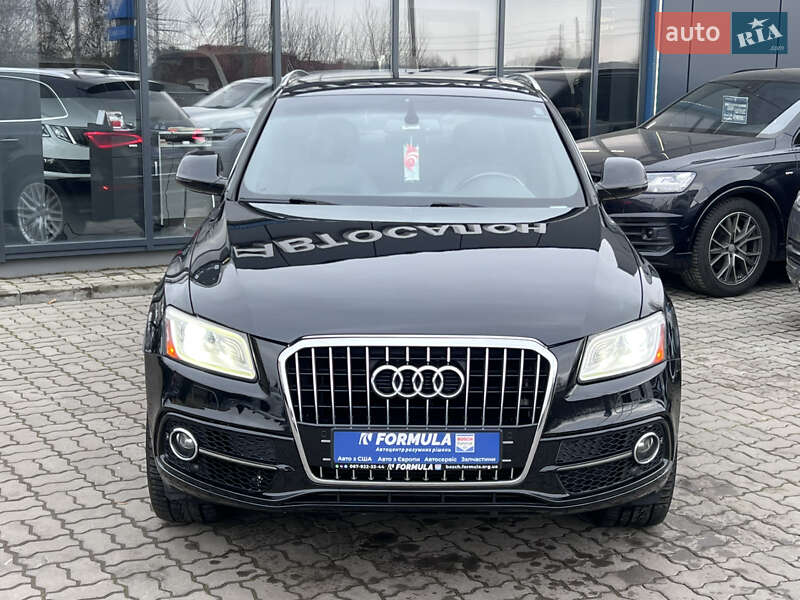 Внедорожник / Кроссовер Audi Q5 2017 в Нововолынске