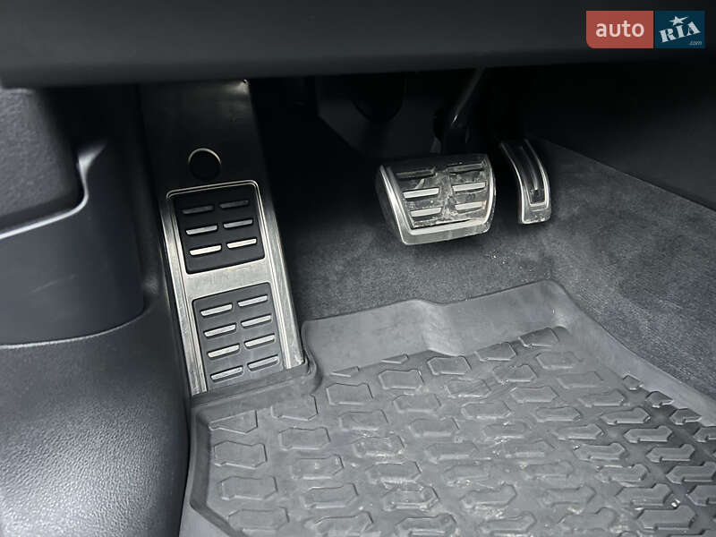 Позашляховик / Кросовер Audi Q5 2017 в Вінниці