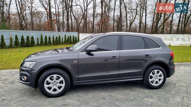 Внедорожник / Кроссовер Audi Q5 2012 в Луцке