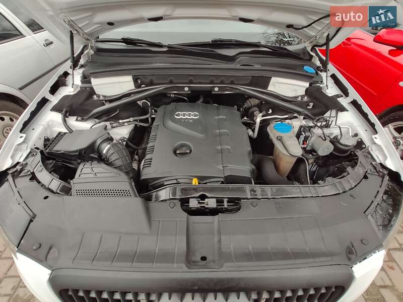 Позашляховик / Кросовер Audi Q5 2011 в Кривому Розі