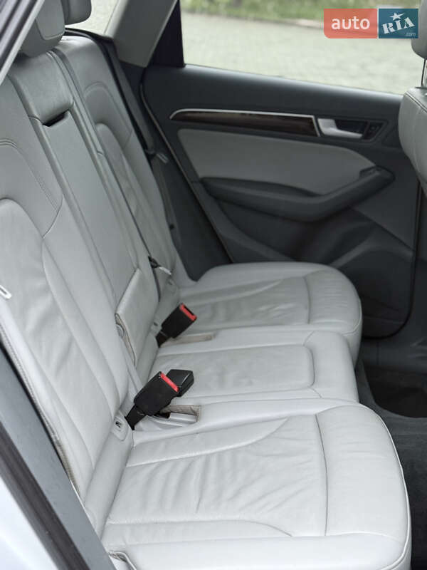 Позашляховик / Кросовер Audi Q5 2013 в Дубні фото 45 Позашляховик / Кросовер Audi Q5 2013 в Дубні