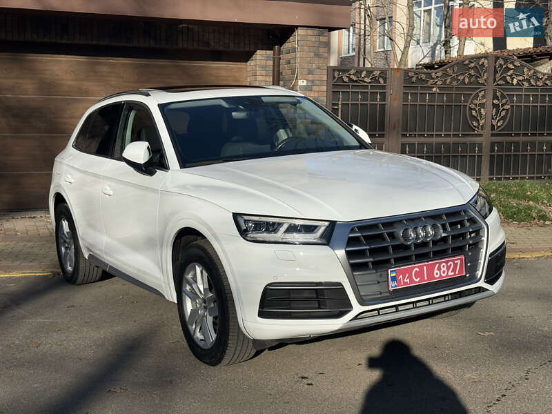 Внедорожник / Кроссовер Audi Q5 2020 в Киеве