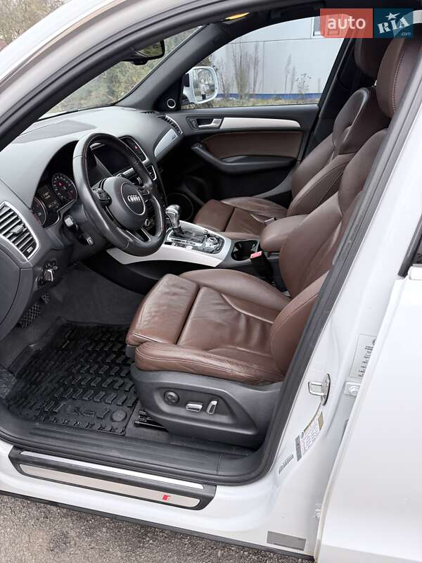 Внедорожник / Кроссовер Audi Q5 2016 в Тернополе