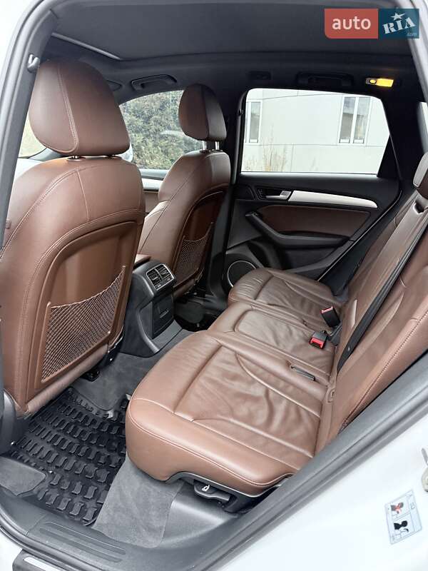 Внедорожник / Кроссовер Audi Q5 2016 в Тернополе