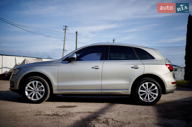 Внедорожник / Кроссовер Audi Q5 2013 в Ровно