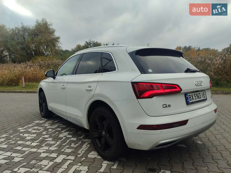 Позашляховик / Кросовер Audi Q5 2018 в Хмельницькому