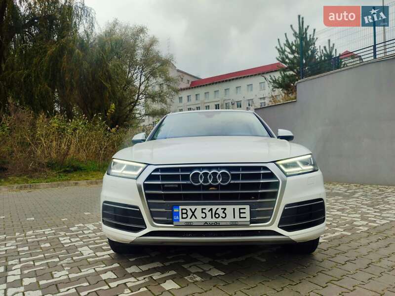 Внедорожник / Кроссовер Audi Q5 2018 в Хмельницком